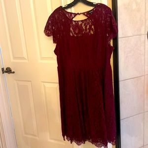 Maroon lace cocktail dress